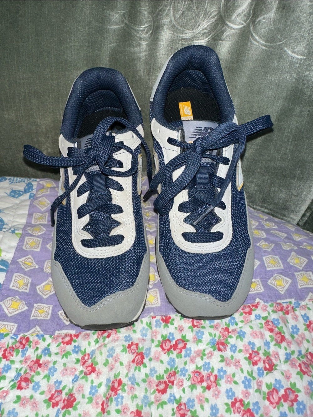New Balance Navy and Gray Kids' Sneaker Trainers